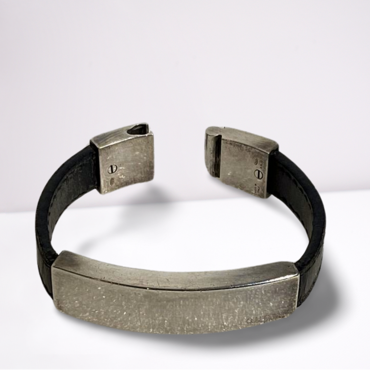 GUCCI Massive Silver (925) Bracelet with Leather